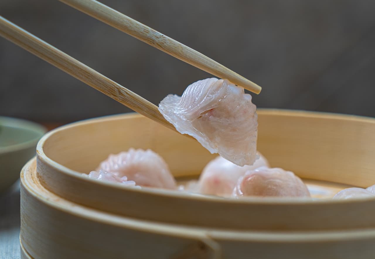 Cantonese Shrimp Dumpling - Translucent dumplings filled with succulent shrimp. A Cantonese dim sum classic. | Dim Sum